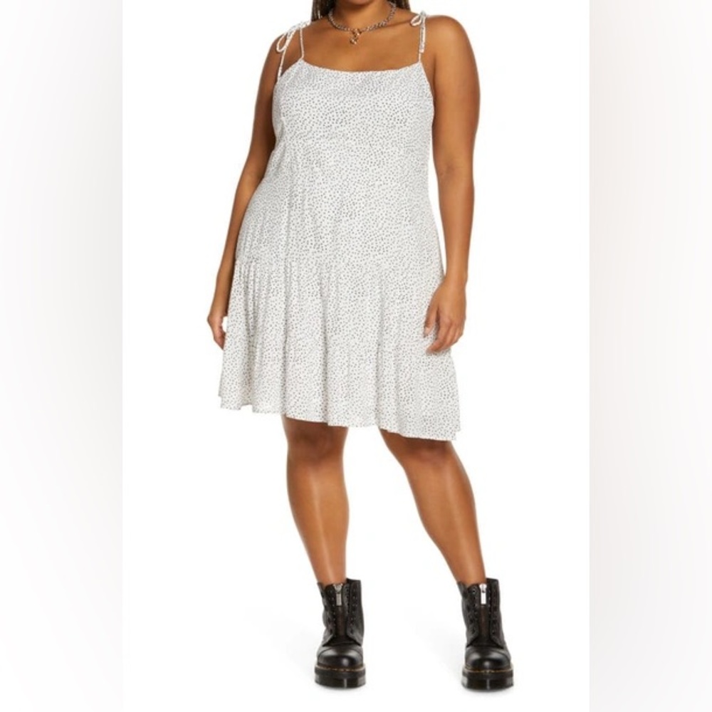 OPEN EDIT DOUBLE LAYER TIERED DRESS IN WHITE- BLACK MICRO DOT